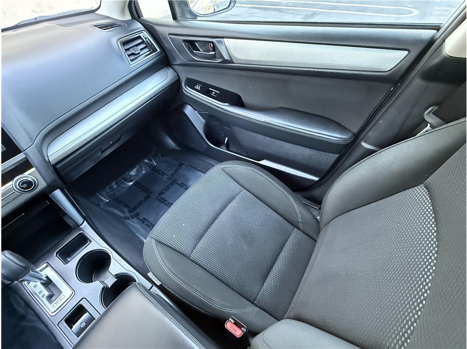 2018 Subaru Outback 2.5i photo 11