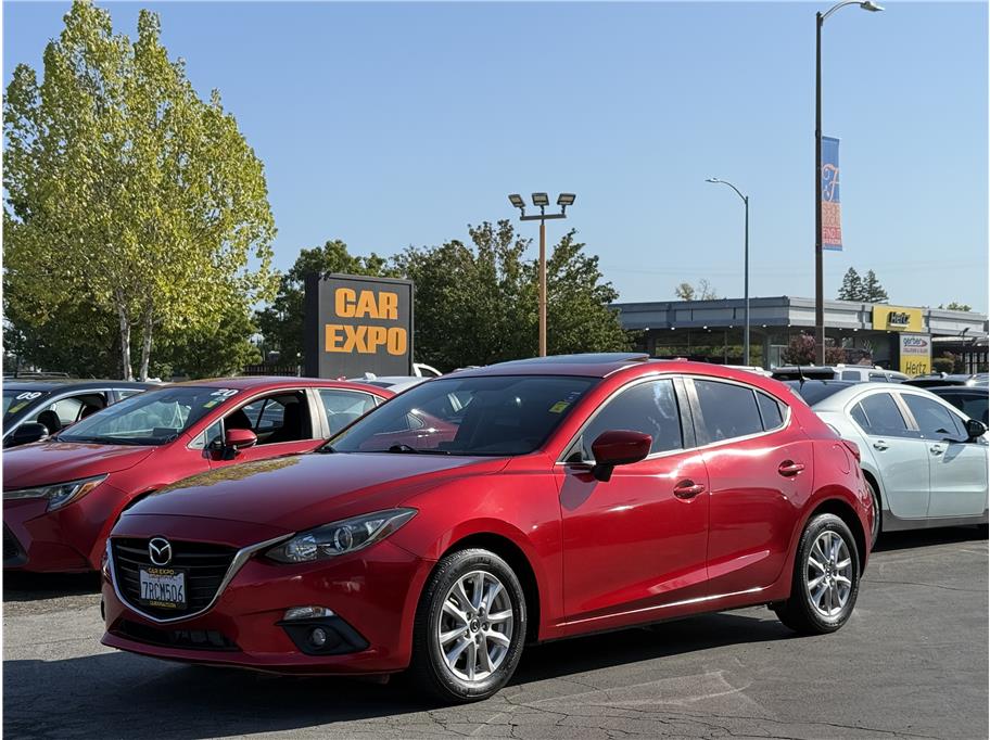 2015 Mazda Mazda3 Grand Touring Hatchback photo 17