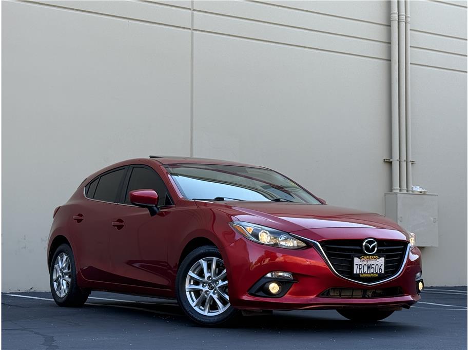 2015 Mazda Mazda3 Grand Touring Hatchback photo 18