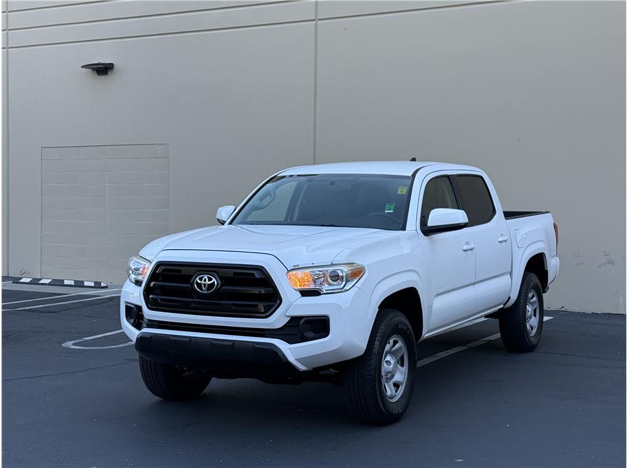 2017 Toyota Tacoma SR5 Sport TRD Pro photo 3