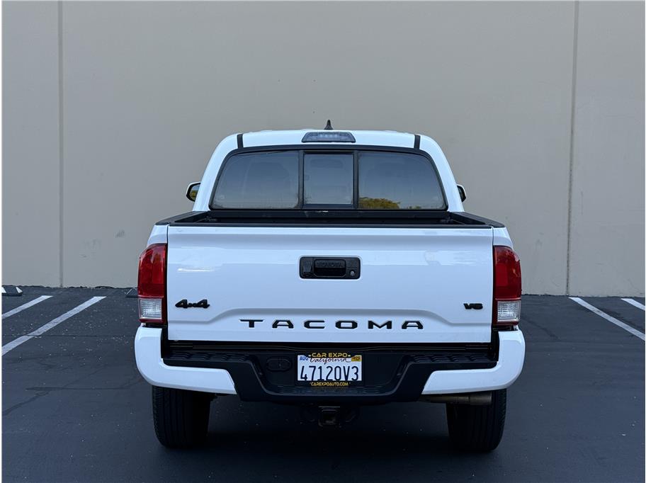 2017 Toyota Tacoma SR5 Sport TRD Pro photo 5