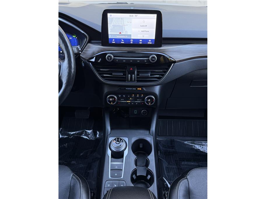 2020 Ford Escape Titanium Hybrid Sport photo 8