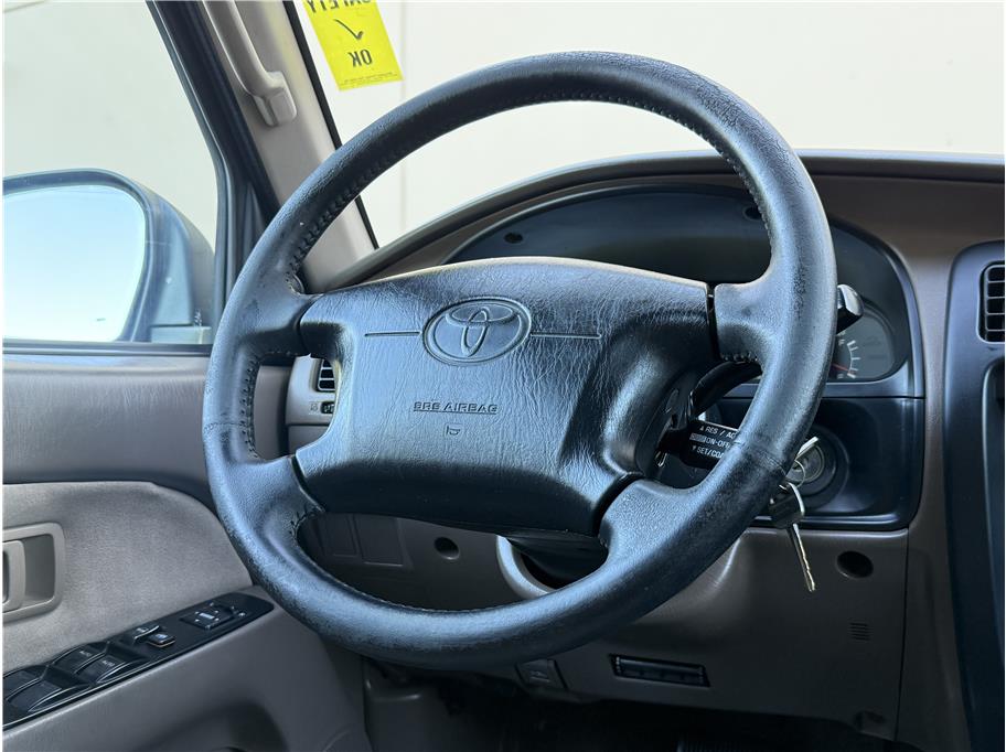 2001 Toyota 4Runner SR5 Sport photo 9