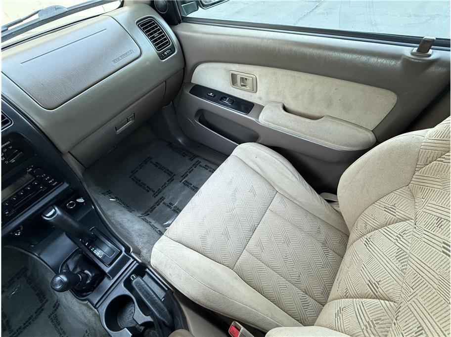 2001 Toyota 4Runner SR5 Sport photo 13