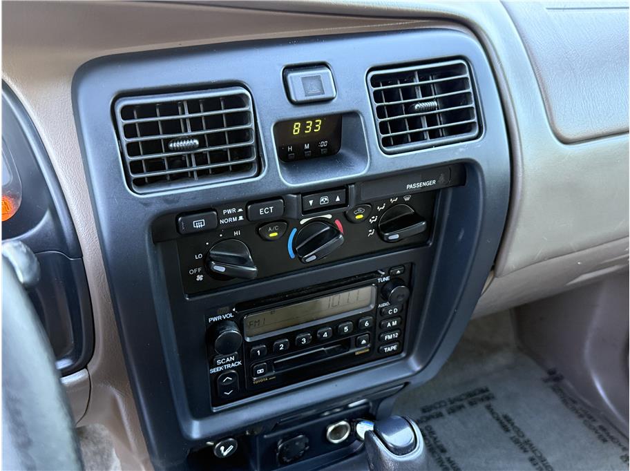2001 Toyota 4Runner SR5 Sport photo 15