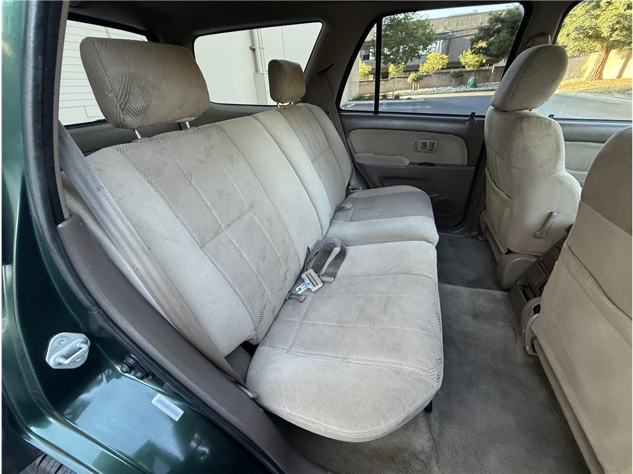 2001 Toyota 4Runner SR5 Sport photo 21