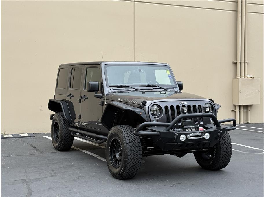 2016 Jeep Wrangler Unlimited Rubicon Sport photo 2