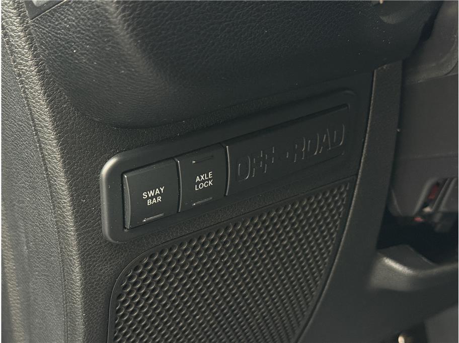 2016 Jeep Wrangler Unlimited Rubicon Sport photo 11