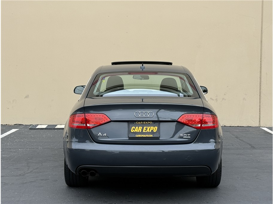2010 Audi A4 2.0T Quattro Premium photo 3