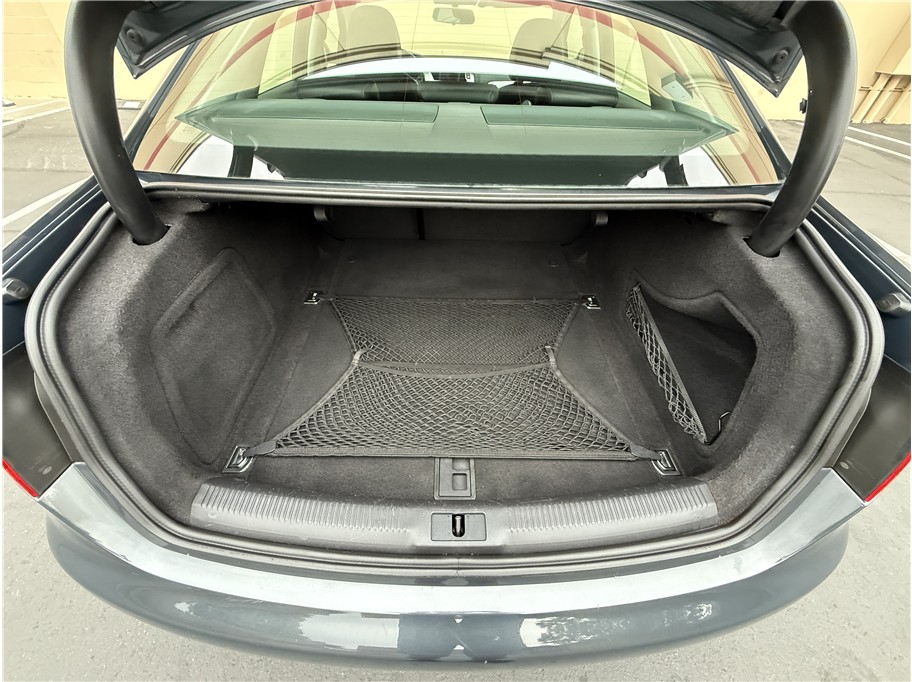 2010 Audi A4 2.0T Quattro Premium photo 19