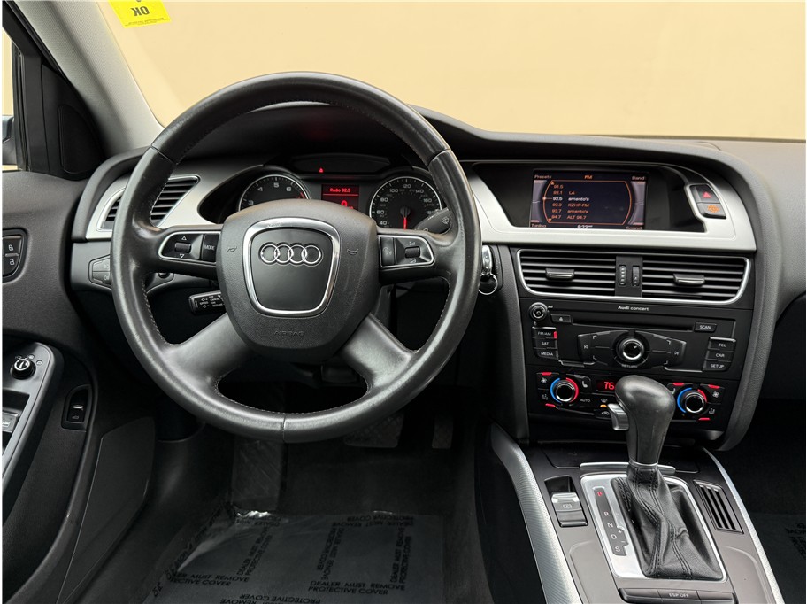 2010 Audi A4 2.0T Quattro Premium photo 10