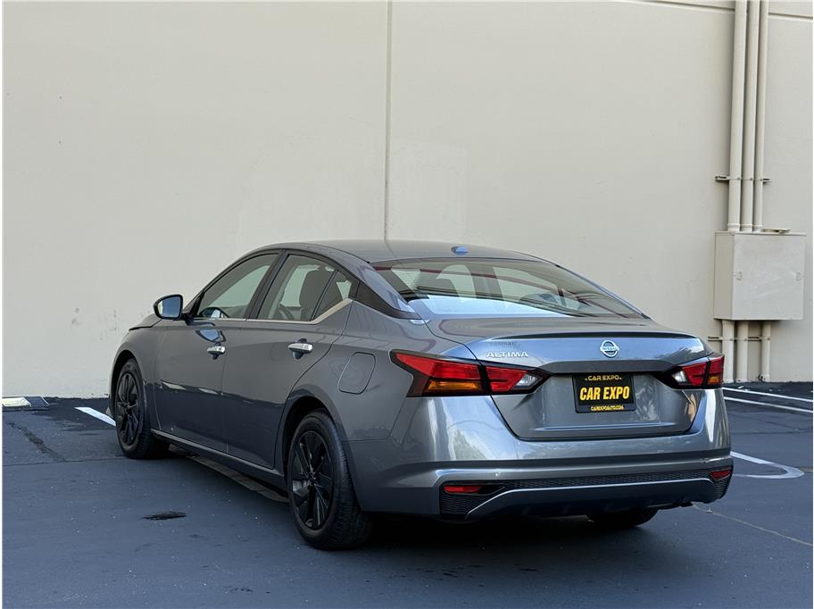 2020 Nissan Altima 2.5 photo 3