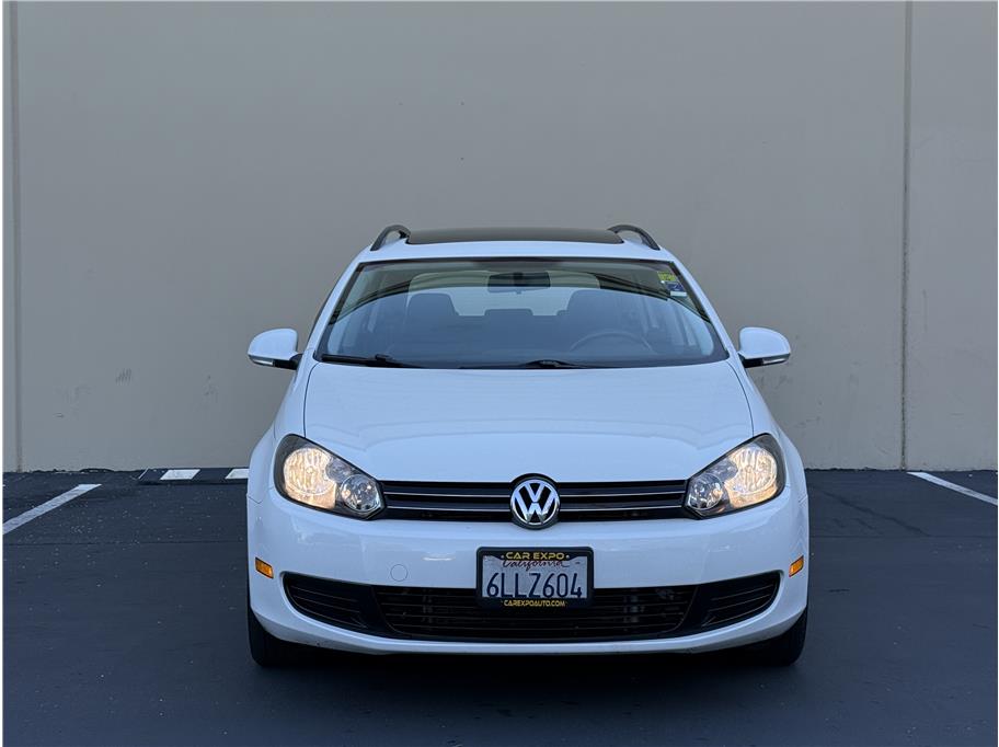 2010 Volkswagen Jetta TDI SportWagen Sport photo 3