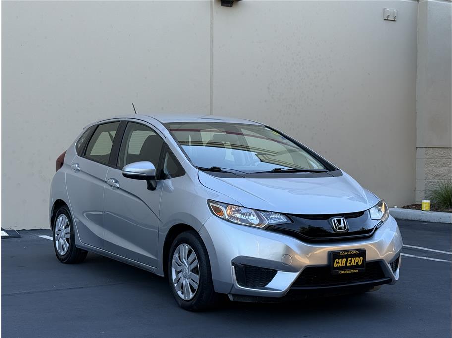 2016 Honda Fit LX photo 2
