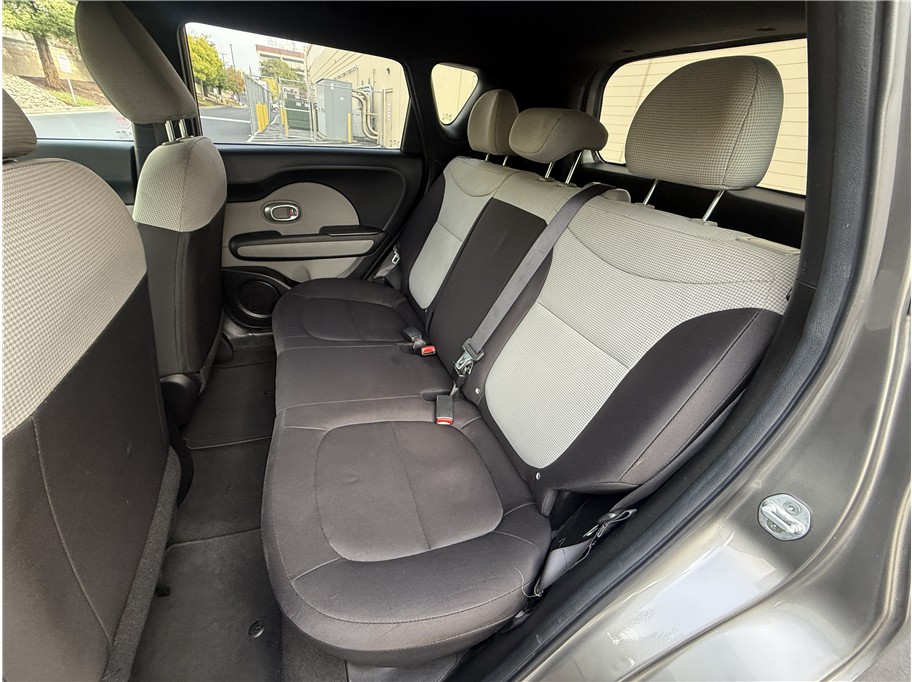 2015 Kia Soul Base - Photo 13