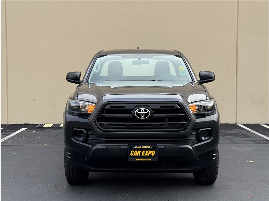 2017 Toyota Tacoma Access Cab SR photo 2