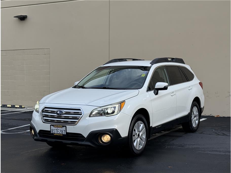 2016 Subaru Outback 2.5i Premium photo 2