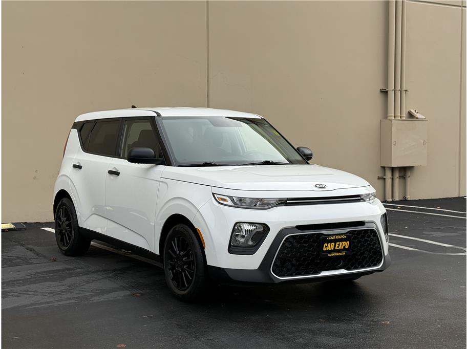 2020 Kia Soul LX S X-Line photo 2
