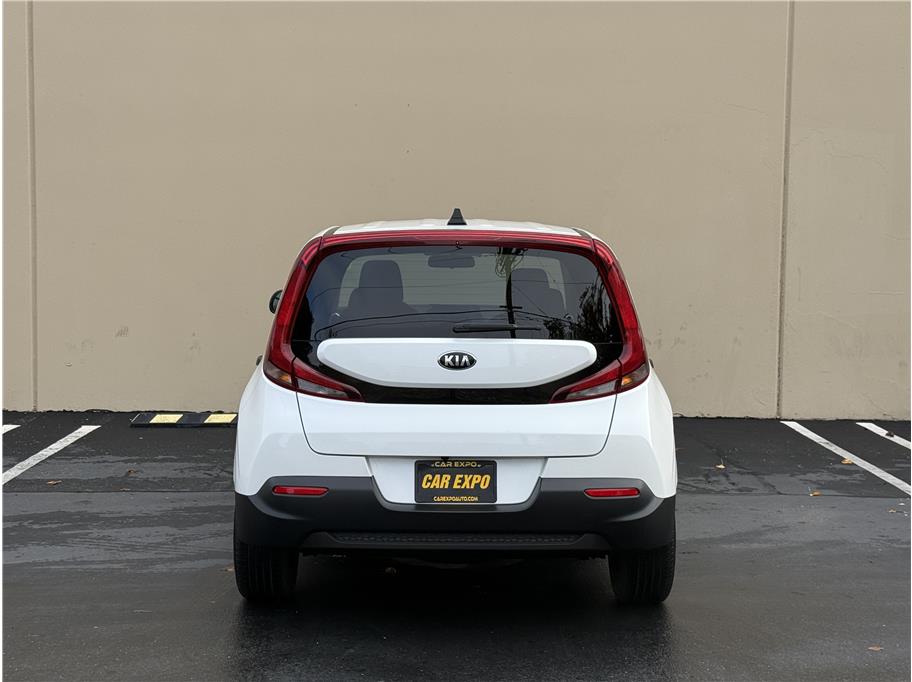 2020 Kia Soul LX S X-Line photo 4