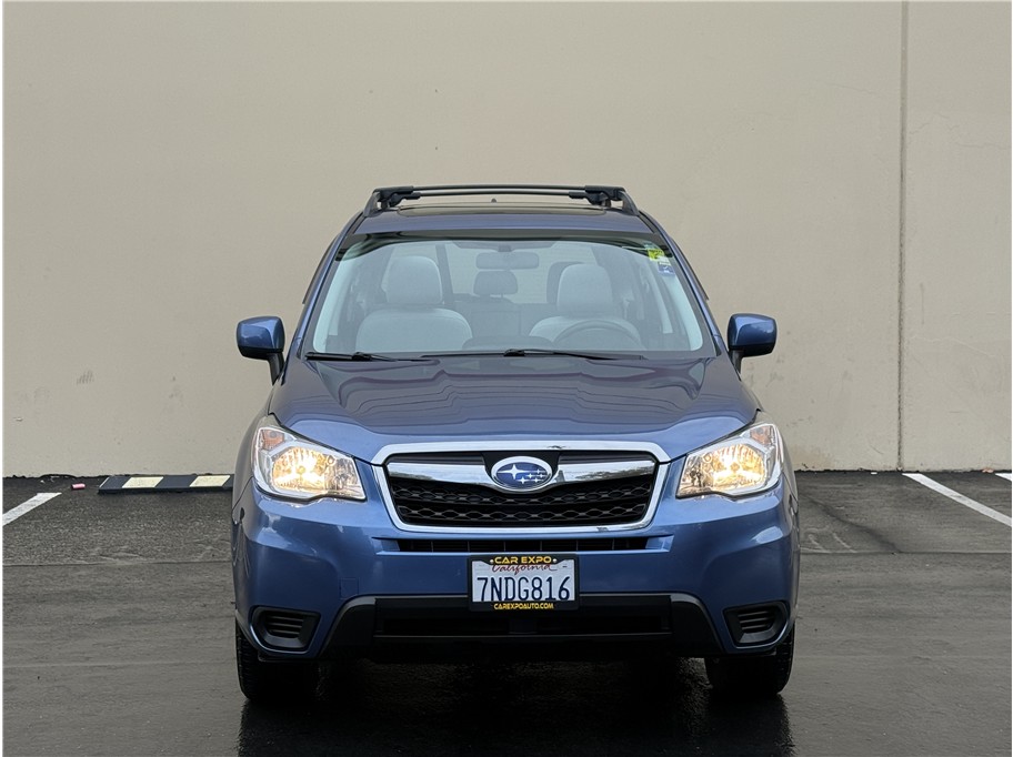 2016 Subaru Forester 2.5i Premium Sport photo 2