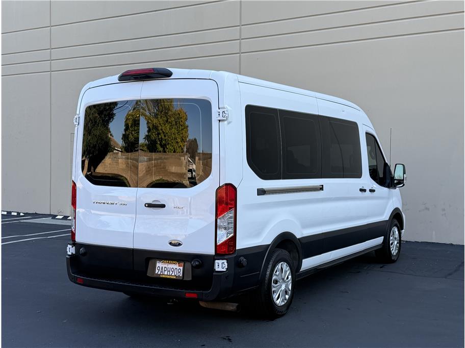 2020 Ford Transit Passenger XLT Van photo 4