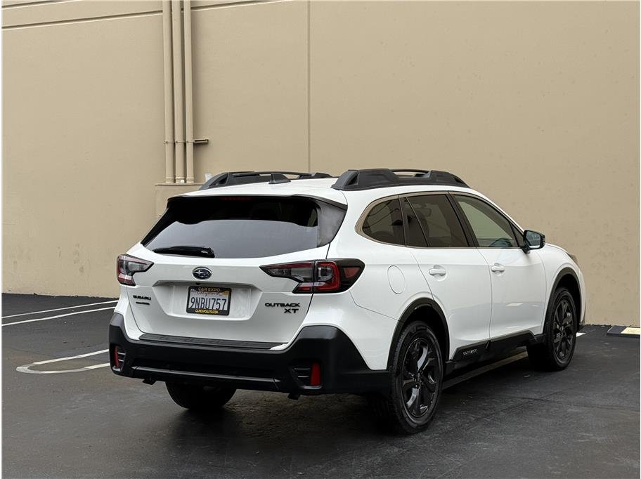 2020 Subaru Outback Onyx Edition - Photo 4
