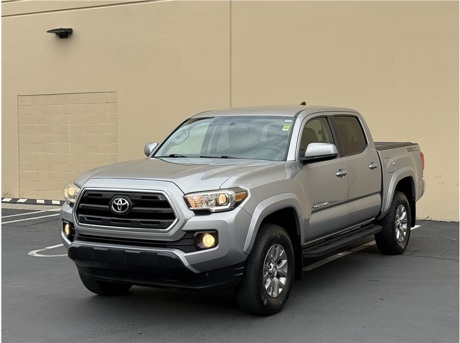 2016 Toyota Tacoma SR5 - Photo 4