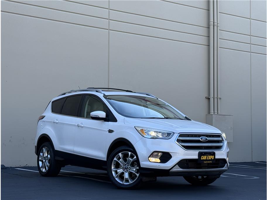 2017 Ford Escape Titanium - Photo 25