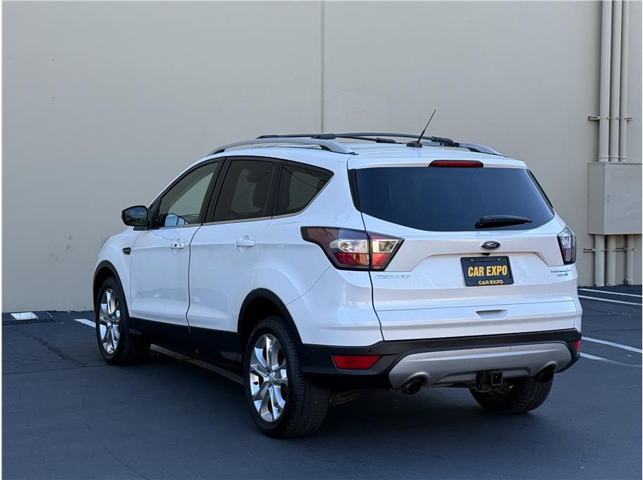 2017 Ford Escape Titanium - Photo 4
