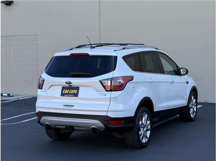 2017 Ford Escape Titanium - Photo 6