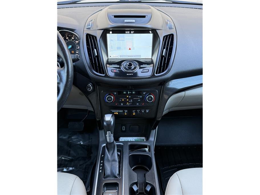 2017 Ford Escape Titanium - Photo 11