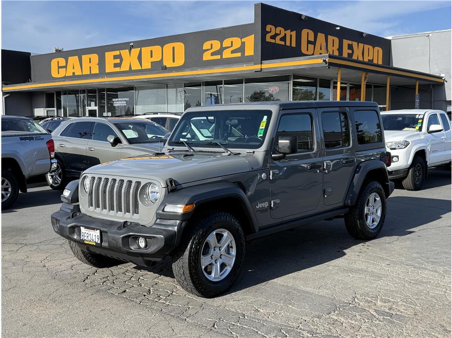 2018 Jeep Wrangler Sport S's photo
