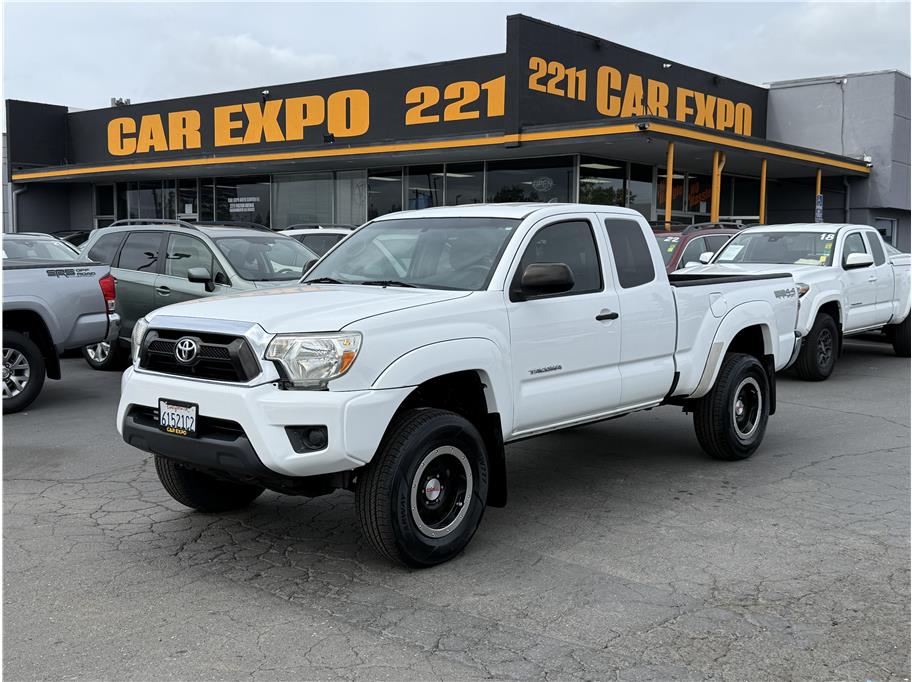 2014 Toyota Tacoma 4x4 Access Cab AT's photo