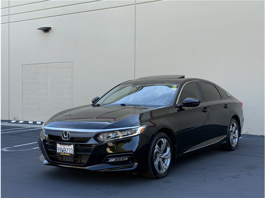 2019 Honda Accord 2.0T EX-L Auto's photo