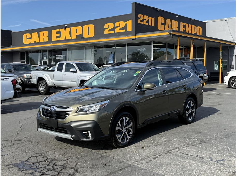 2022 Subaru Outback Limited's photo