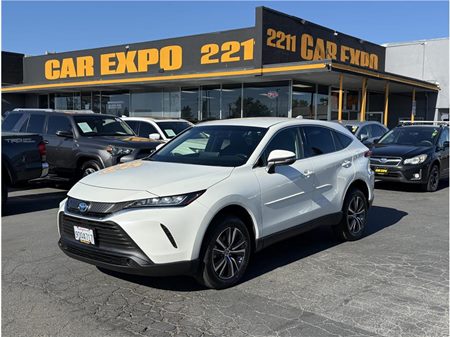 2022 Toyota Venza LE Sport Utility 4D