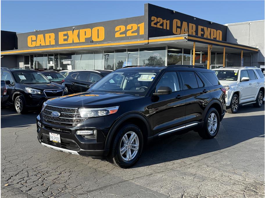 2020 Ford Explorer XLT Sport Utility 4D