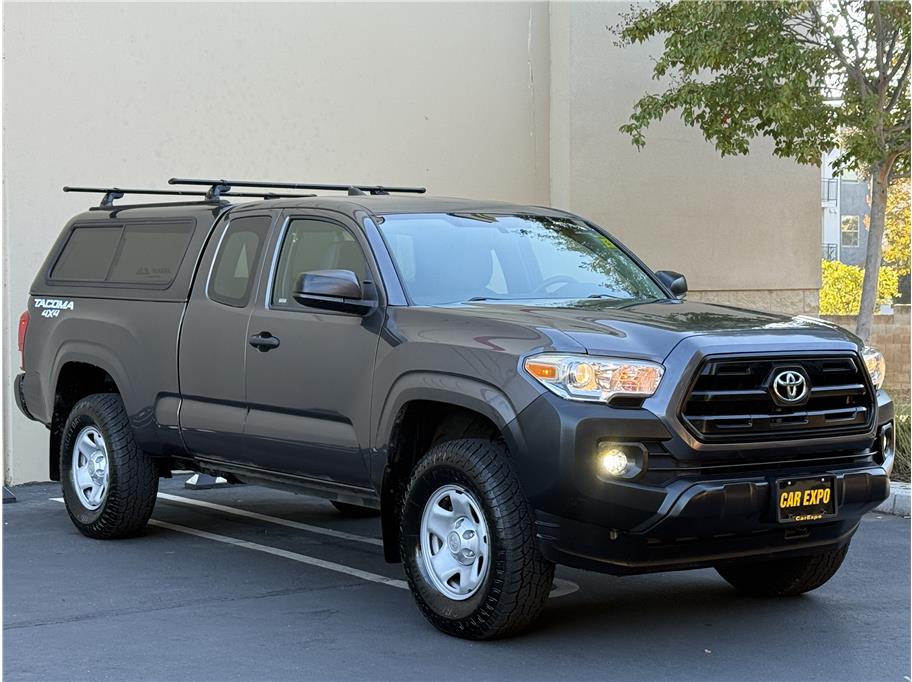2017 Toyota Tacoma Access Cab SR Pickup 4D 6 ft