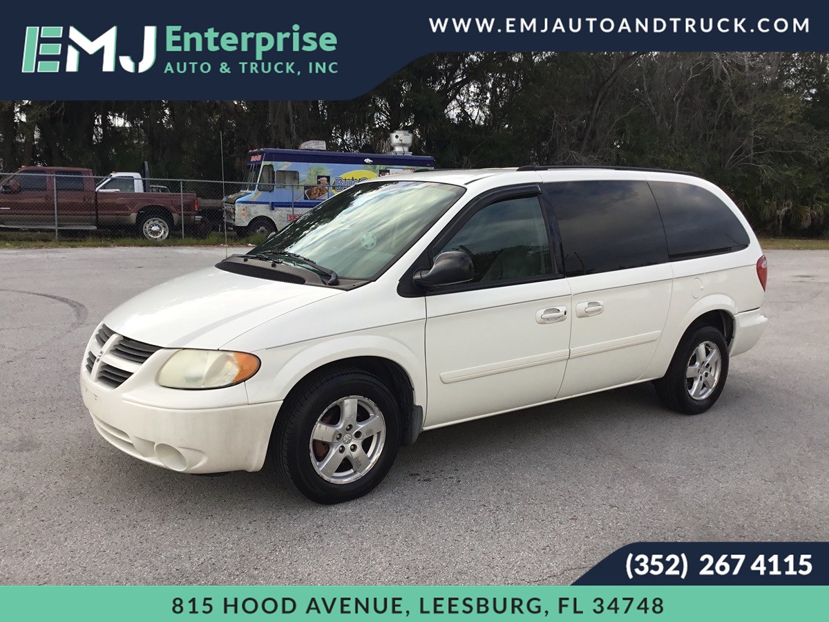 2005 Dodge Caravan SXT