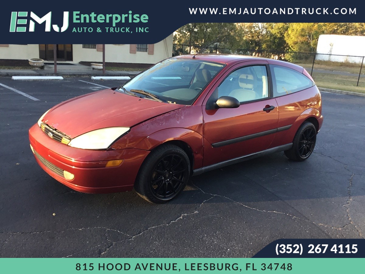 2002 Ford Focus ZX3 Base