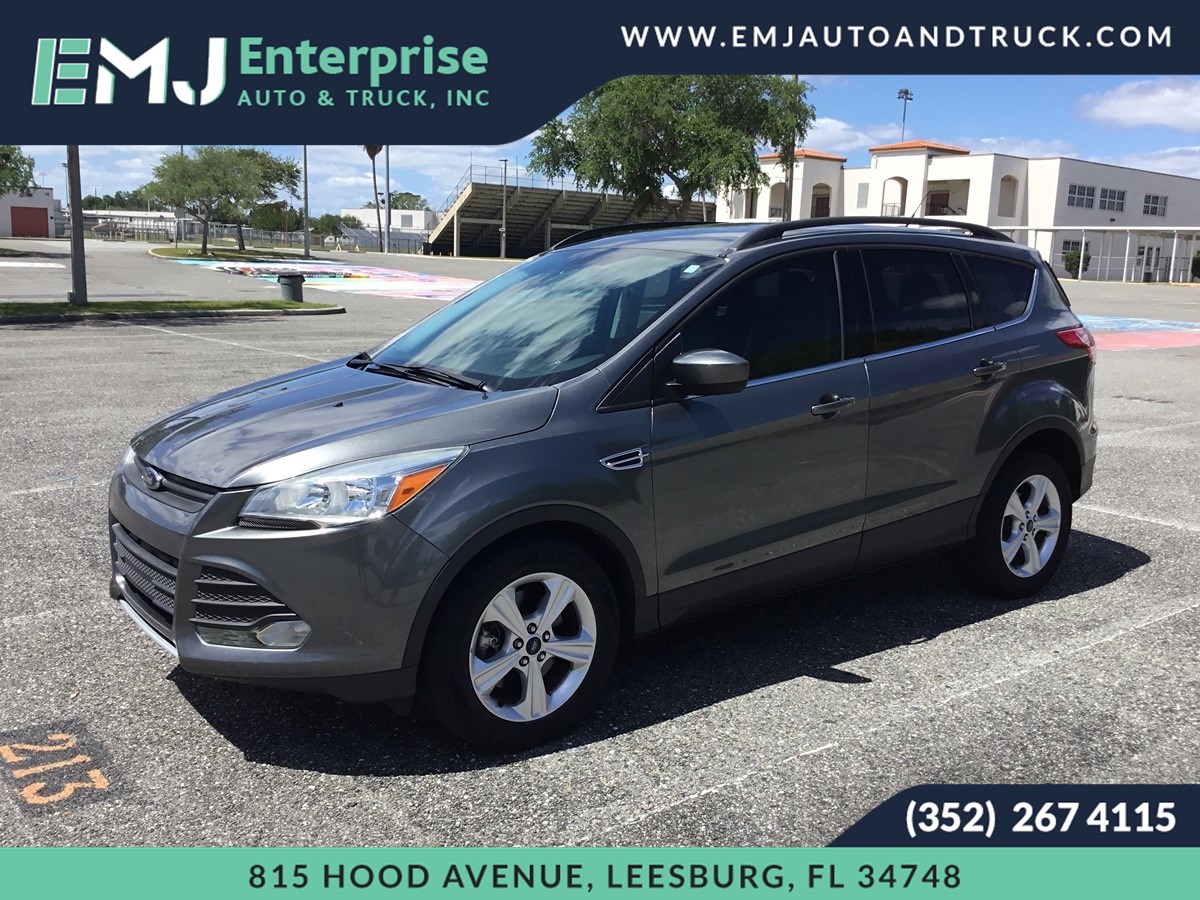 2014 Ford Escape SE's photo