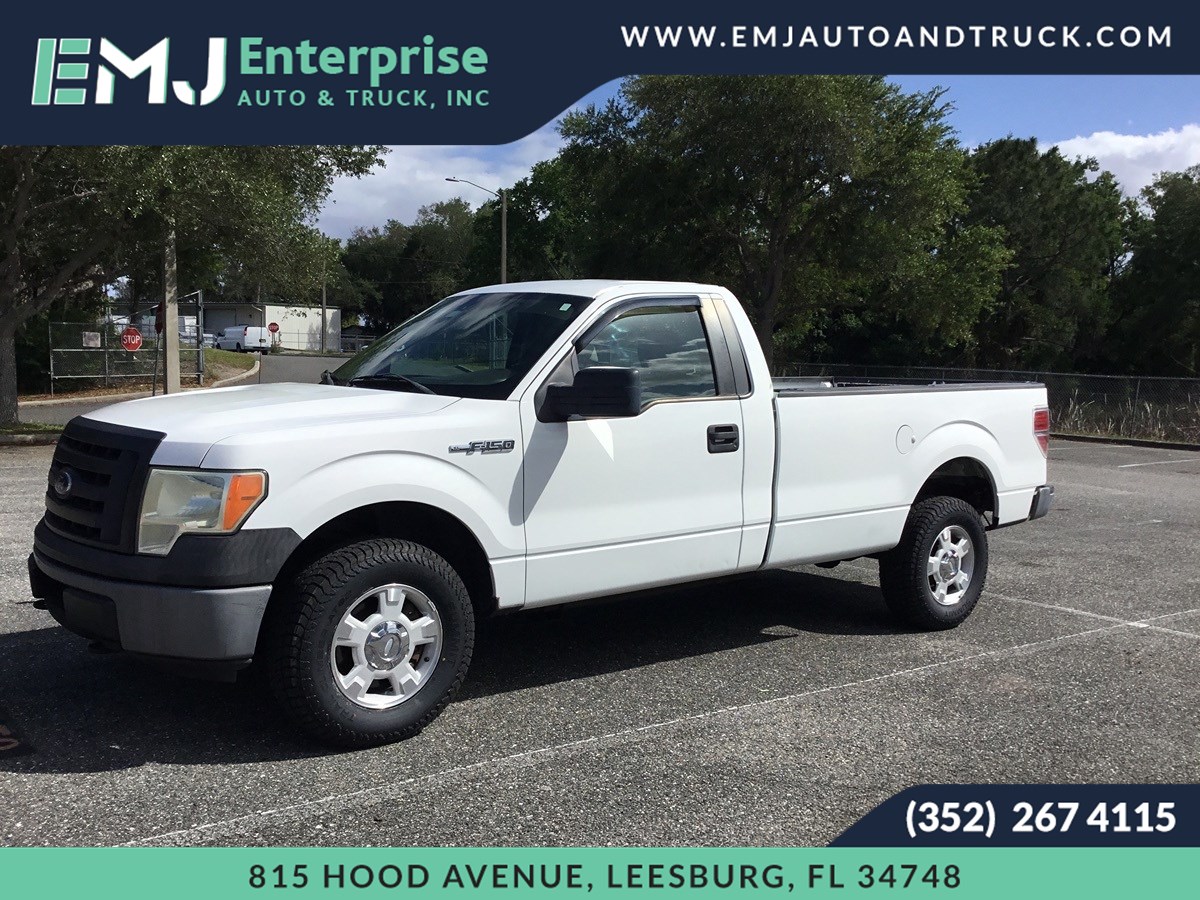 2010 Ford F-150 XL 4x4 Regular Cab 145-in Styleside's photo