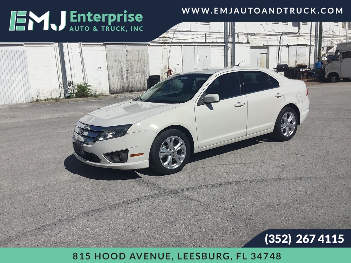 2012 Ford Fusion I-4 SE's photo