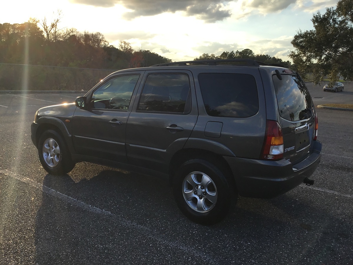 Sold 2003 Mazda Tribute ES in Leesburg
