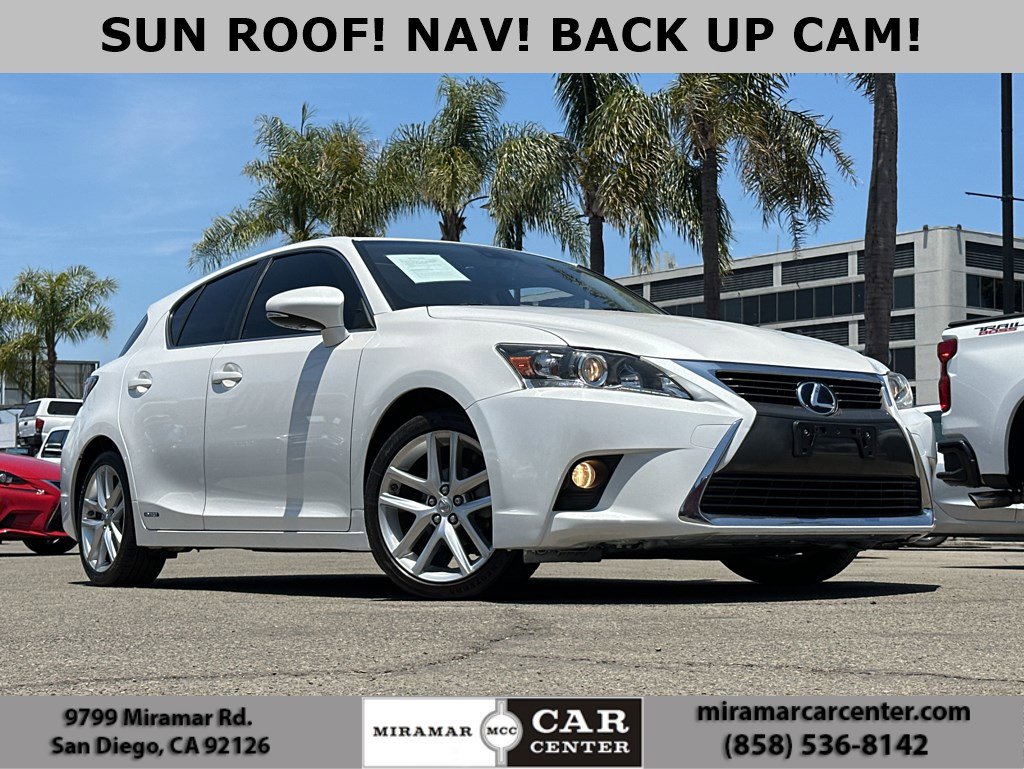 2017 Lexus CT 200h NAV! CAM! MOON ROOF!