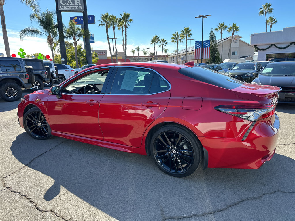 2022 Toyota Camry Hybrid XSE photo 3