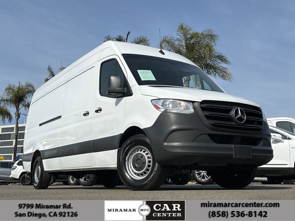 2021 Mercedes-Benz Sprinter Cargo Van 2500 High Roof I4 170" RWD