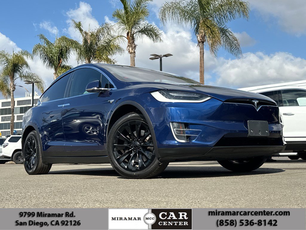 2018 Tesla Model X 100D  w/3RD Row!