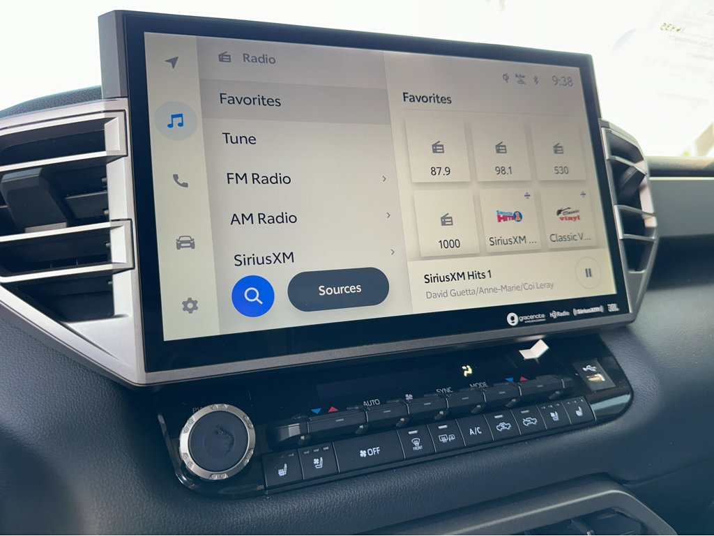 2022 Toyota Tundra Limited - Photo 5