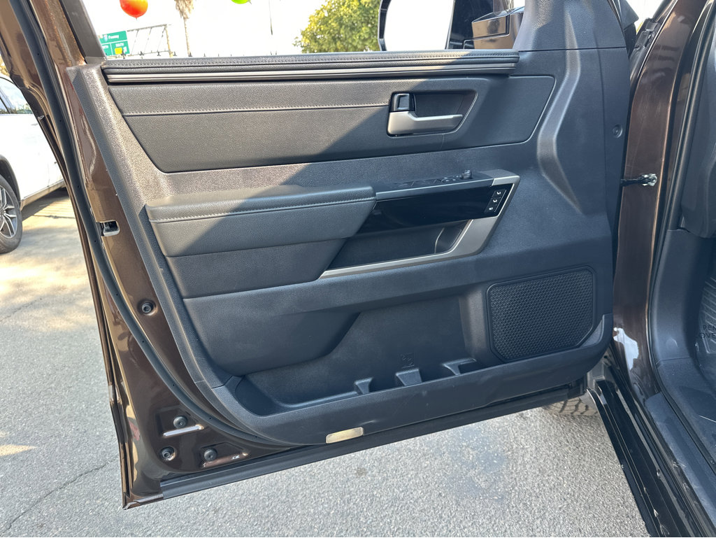 2022 Toyota Tundra Limited - Photo 15